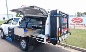 BT Alloy ute canopy with Pigibak Campa